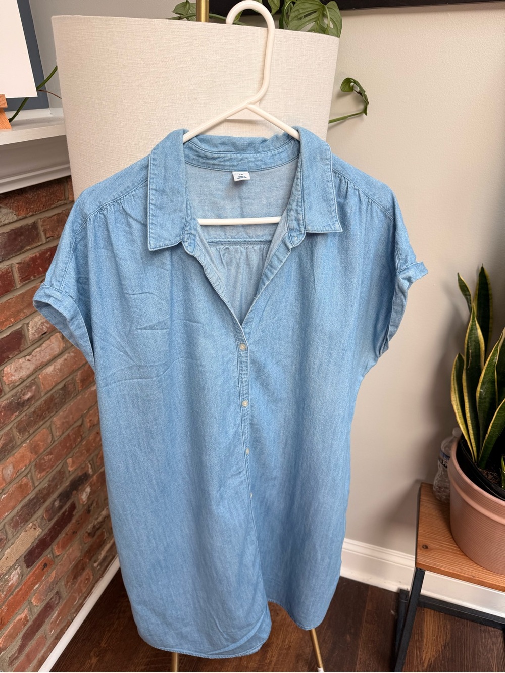 Light Blue Short-Sleeve Denim Dress